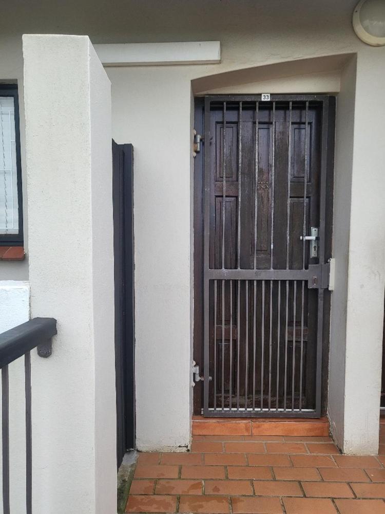 Newly Renovated 2 Bed Apartment - Kingston Estate Ballito Exterior photo